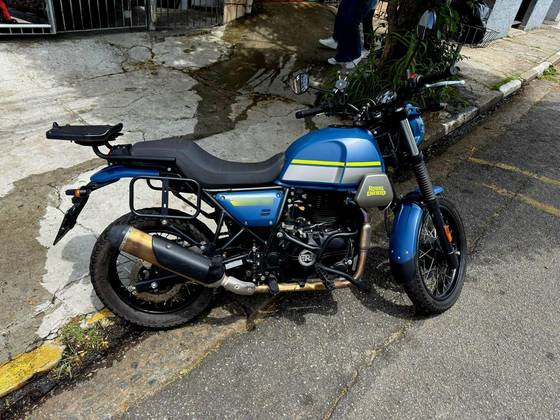 ROYAL ENFIELD SCRAM 411 